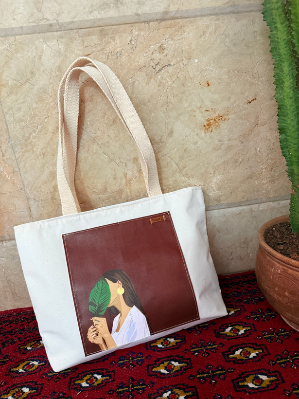 توتبگ پارچه ای سفید جیب جلو چرم فانتزی نیل ست