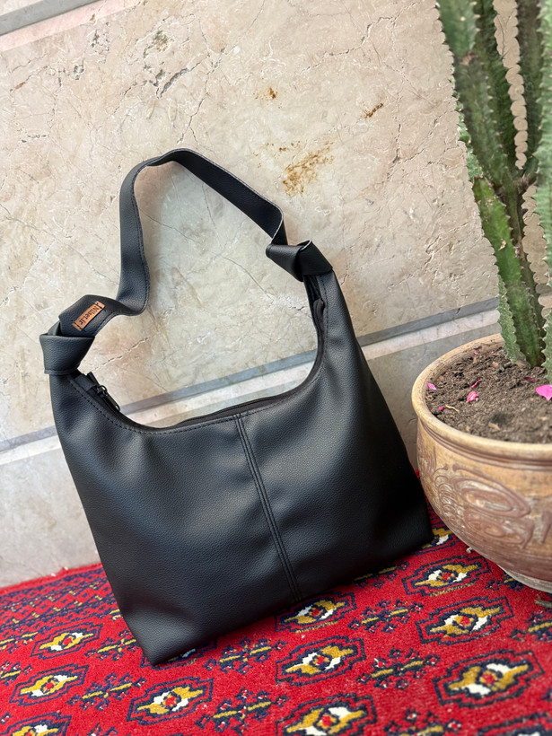 کیف هوبو زنانه دسته گره ای چرم مصنوعی سایز متوسط نیل ست