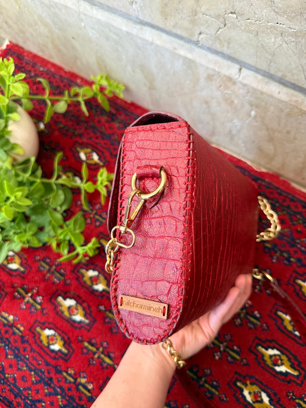 کیف دوشی مجلسی زنانه جنس چرم طبیعی دستساز نیل ست
