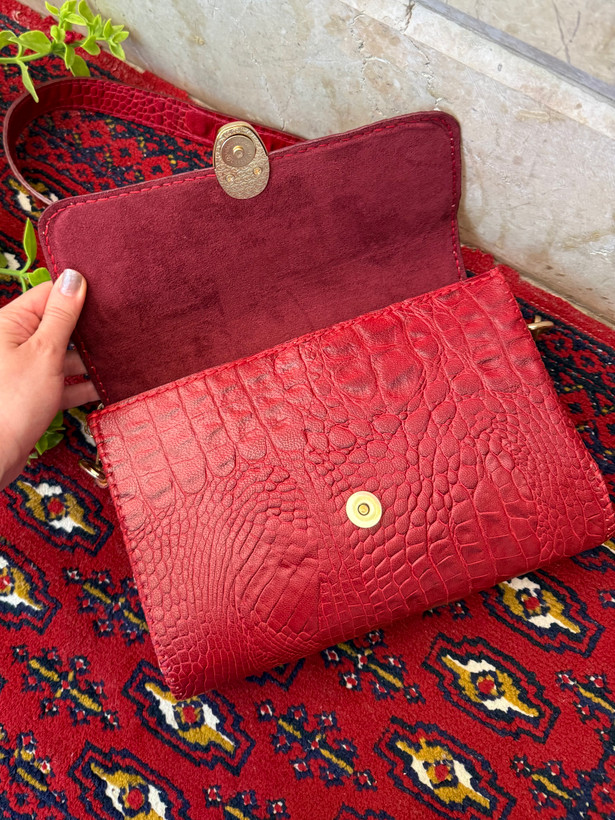 کیف دوشی مجلسی زنانه جنس چرم طبیعی دستساز نیل ست